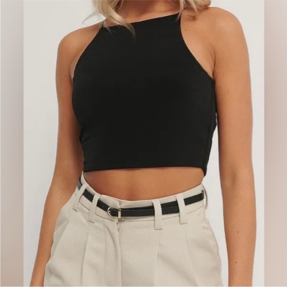 Black Racer Crop Tank